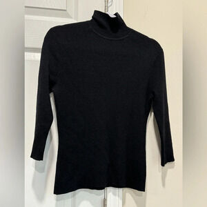 Garnet Hill Funnel Neck
Stretchy cotton sweater Sz : S